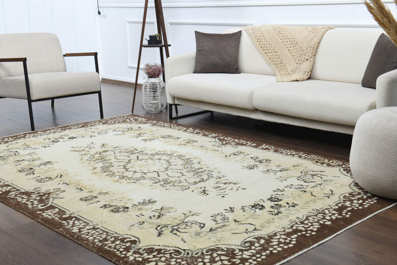 Handmade Vintage Rug