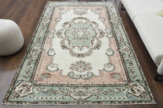 Handmade Medallion Area Rug - Thumbnail