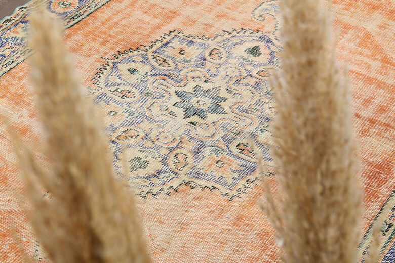 Oriental Vintage Anatolian Area Rug