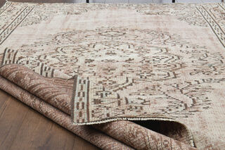 Handmade Medallion Area Rug - Thumbnail