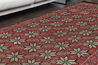 Red Floral Area Rug - Thumbnail