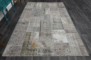 Oriental Vintage Area Rug - Thumbnail