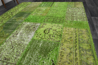 Moss Green Area Rug - Thumbnail