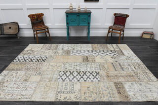 Vintage Cream Area Rug - Thumbnail