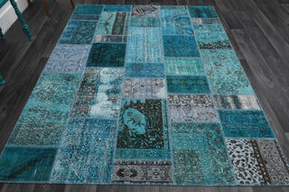  Vintage Blue Area Rug - Thumbnail