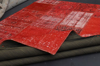 Vintage Red Area Rug - Thumbnail