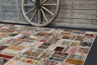  Vintage Brown Shades Area Rug - Thumbnail