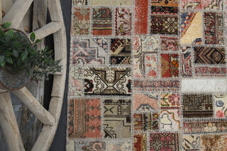  Vintage Brown Shades Area Rug - Thumbnail