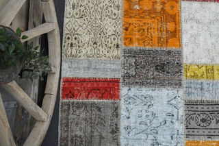 Handmade Vintage Light Colors Area Rug - Thumbnail