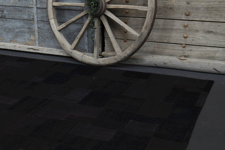 Deep Black - Vintage Area Rug