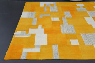 Tetris - Yellow Vintage Area Rug - Thumbnail