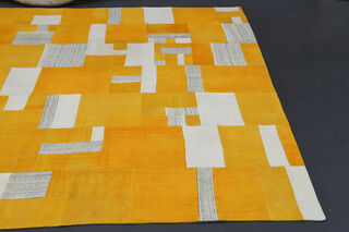 Tetris - Yellow Vintage Area Rug - Thumbnail