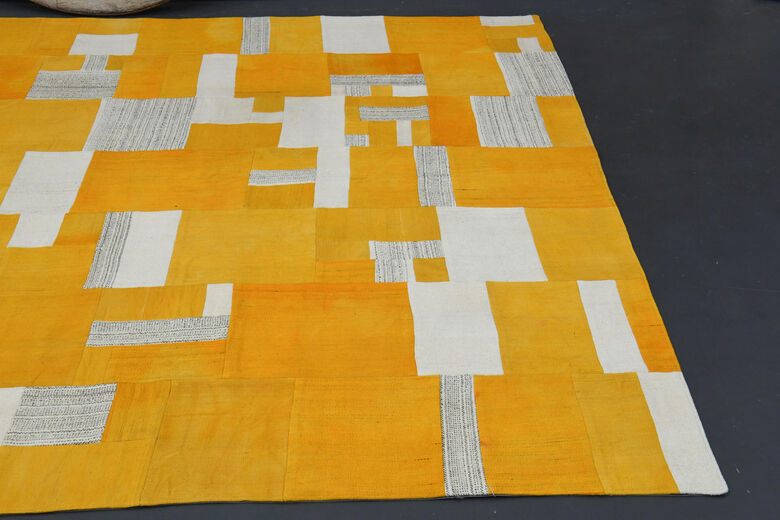 Tetris - Yellow Vintage Area Rug