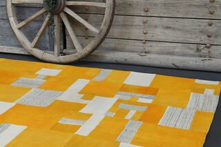 Tetris - Yellow Vintage Area Rug - Thumbnail