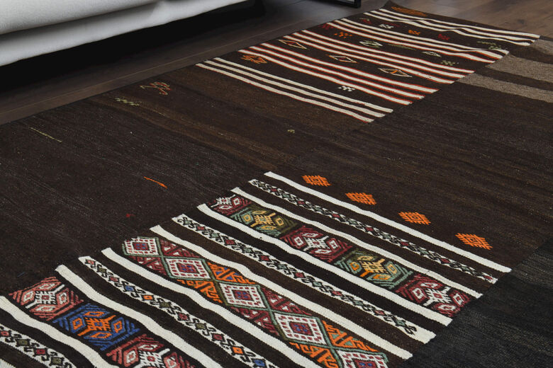 Handmade Vintage Kilim Rug