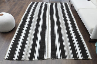 Organic Vintage Area Rug - Thumbnail