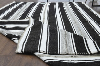 Organic Vintage Area Rug - Thumbnail