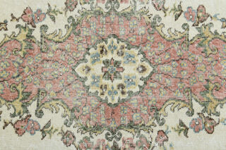 Handmade Vintage Area Anatolian Rug - Thumbnail