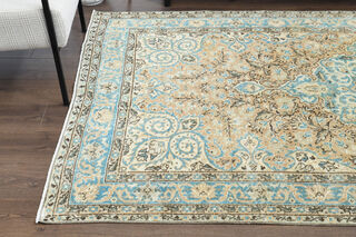 Oriental Vintage Area Rug - Thumbnail