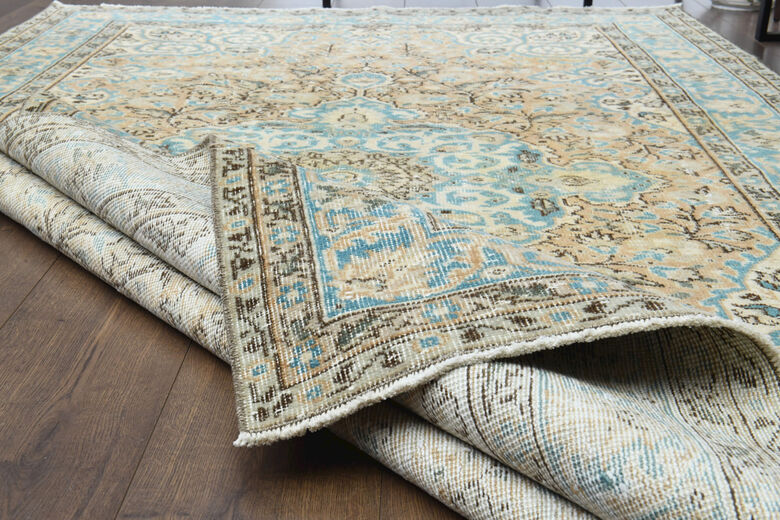 Oriental Vintage Area Rug