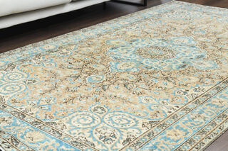 Oriental Vintage Area Rug - Thumbnail