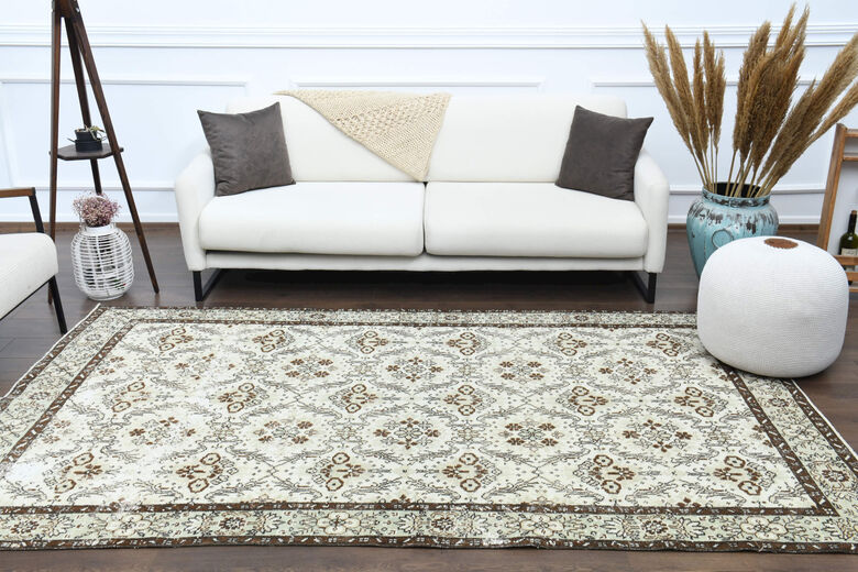 Handmade Vintage Area Rug