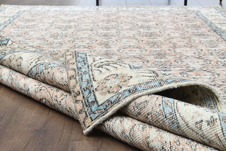 Handmade Vintage Hereke Area Rug