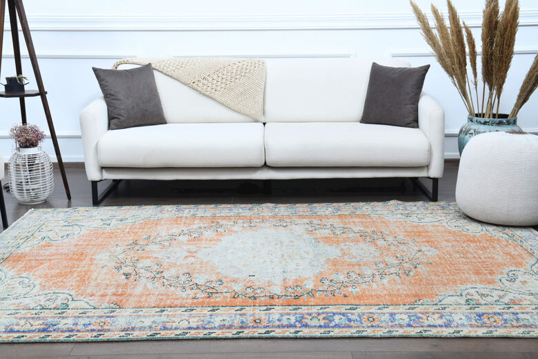 Oriental Antique Anatolian Area Rug