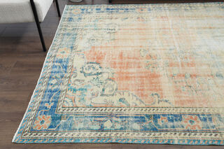 Handmade Antique Distressed Area Rug - Thumbnail