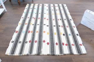 Handmade Vintage Kilim Rug - Thumbnail