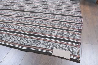 Handmade Vintage Kilim Rug - Thumbnail