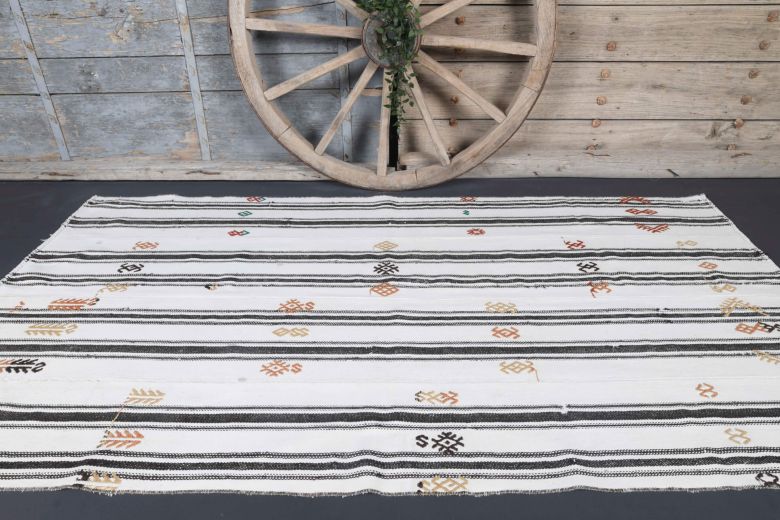 Kilim Vintage Rug