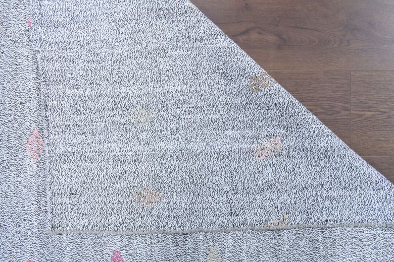 Handmade Vintage Flatweave Rug