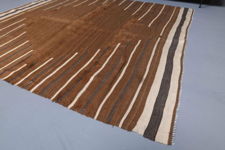 Handmade Vintage Rug