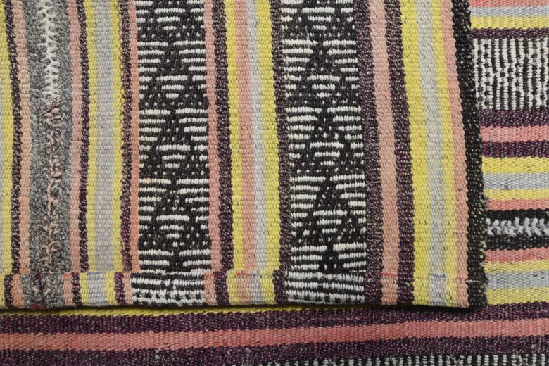 Handmade Vintage Flatweave Rug