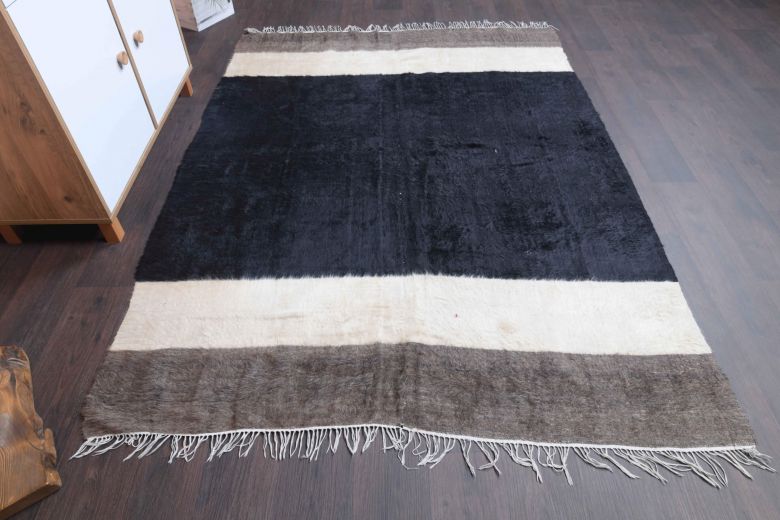 Handmade Vintage Rug