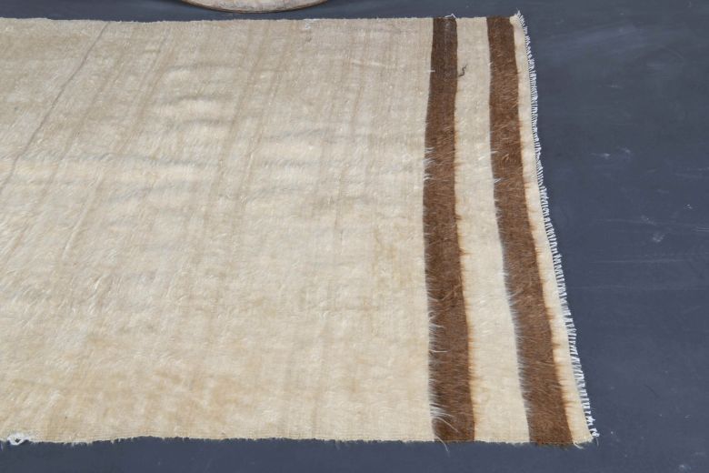 Handmade Vintage Solid Kilim Rug