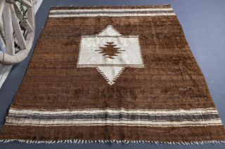 Brown Medallion Rug - Thumbnail