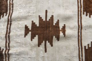 Brown Medallion Rug - Thumbnail