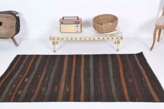 Accent Kilim Rug - Thumbnail