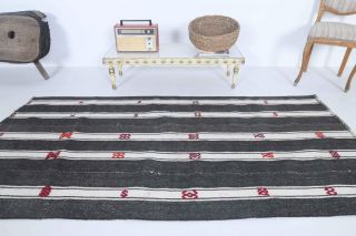 Handmade Vintage Kilim Rug - Thumbnail