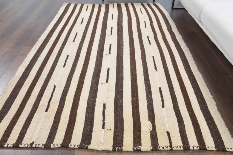 Handmade Vintage Rug