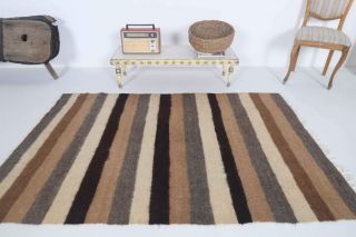 Handmade Vintage Kilim Rug - Thumbnail