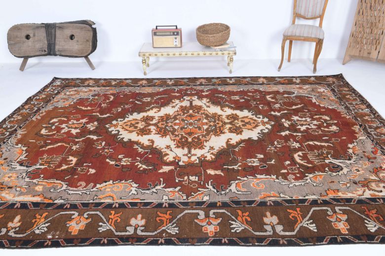 Red to Brown - Handmade Vintage Anatolian Rug