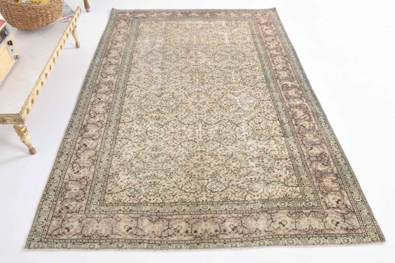 Handmade Vintage Accent Rug