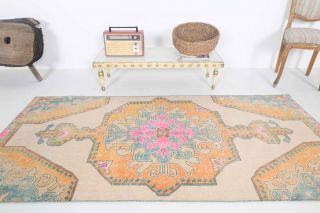 Handmade Vintage Rug - Thumbnail