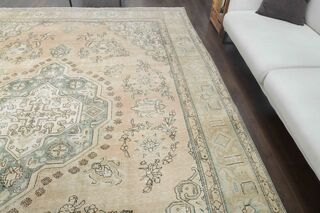 Woven Vintage Persian Area Rug - Thumbnail