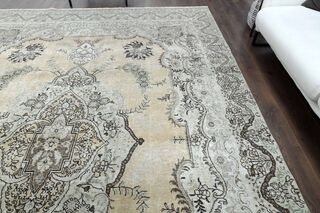 Persian Handmade Wool Rug - Thumbnail
