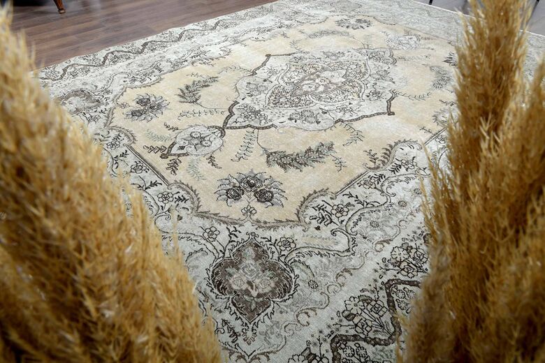 Persian Handmade Wool Rug