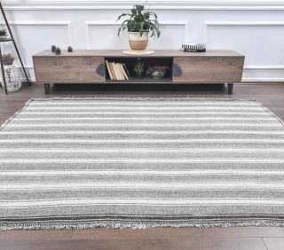 Hazar - Gray & White Kilim Rug - Thumbnail